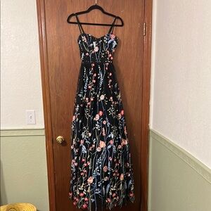 Black Dress with Spaghetti Straps for Prom